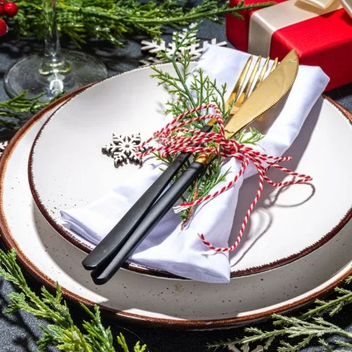 Napkin Elegance: to Decorate a Table for Christmas