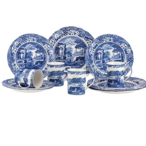 timeless design of Blue and White Dinnerware Set