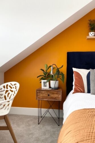 17 Orange Colour Bedroom Ideas to add Instant Warmth and Style | Cozy