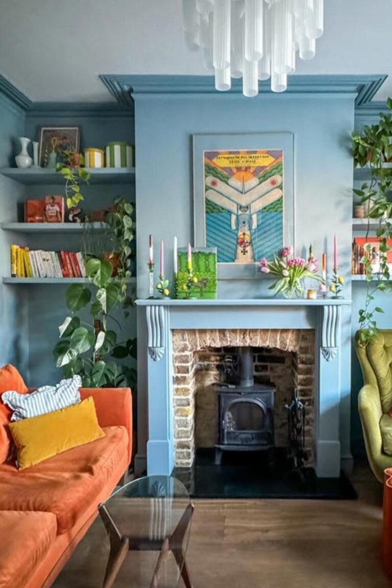 What Colors Go With Light Blue Wall Paint Color in a Living Room | Cozy ...
